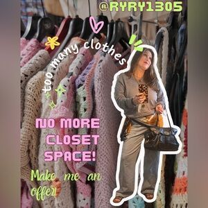 MAKE ME AN OFFER!! 💚🌺🍭👗🤑